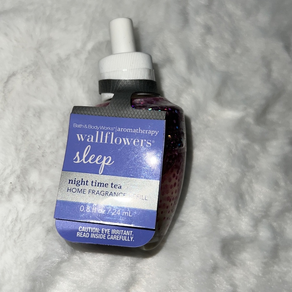 NIGHT TIME TEA Wallflowers Sleep Nightlight Plug-In Refills by Bath & Body Works - Picture 3 of 10